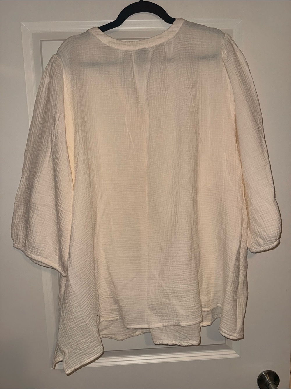 Torrid Gauze Popover Top - Whisper White - Picture 4 of 4